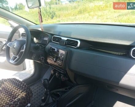 Білий Рено Дастер, об'ємом двигуна 1.5 л та пробігом 224 тис. км за 12600 $, фото 7 на Automoto.ua