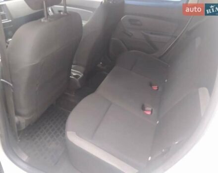 Белый Рено Дастер, объемом двигателя 1.6 л и пробегом 79 тыс. км за 12200 $, фото 11 на Automoto.ua