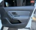 Белый Рено Дастер, объемом двигателя 1.5 л и пробегом 80 тыс. км за 14400 $, фото 6 на Automoto.ua