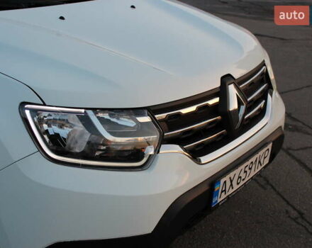 Білий Рено Дастер, об'ємом двигуна 1.5 л та пробігом 120 тис. км за 16900 $, фото 6 на Automoto.ua