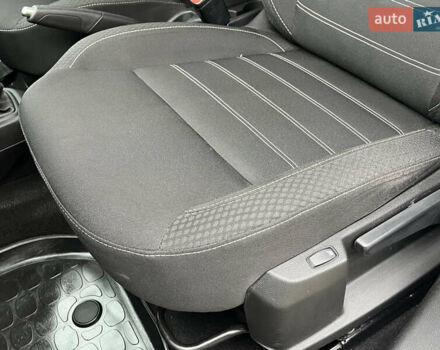 Білий Рено Дастер, об'ємом двигуна 1.46 л та пробігом 92 тис. км за 16900 $, фото 46 на Automoto.ua