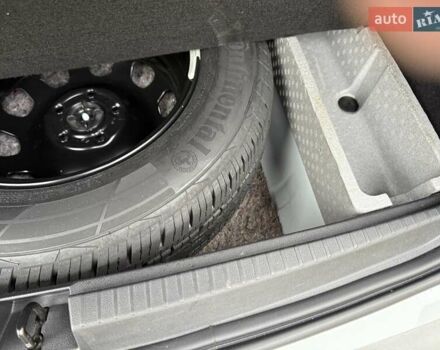 Белый Рено Дастер, объемом двигателя 1.5 л и пробегом 140 тыс. км за 16100 $, фото 20 на Automoto.ua