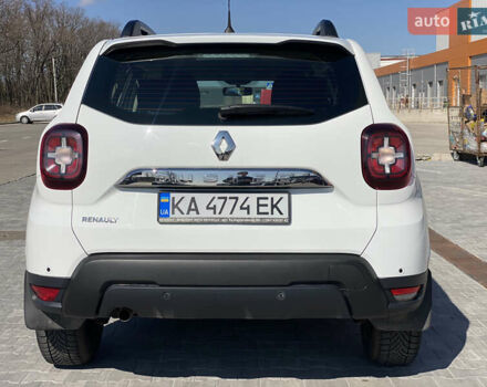 Белый Рено Дастер, объемом двигателя 1.5 л и пробегом 122 тыс. км за 17899 $, фото 7 на Automoto.ua
