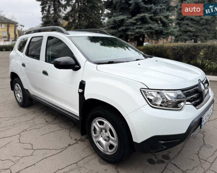 Белый Рено Дастер, объемом двигателя 1.46 л и пробегом 130 тыс. км за 14900 $, фото 3 на Automoto.ua