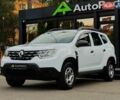 Белый Рено Дастер, объемом двигателя 1.6 л и пробегом 24 тыс. км за 17499 $, фото 2 на Automoto.ua