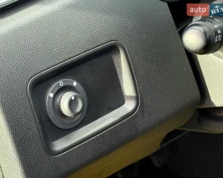 Білий Рено Дастер, об'ємом двигуна 1.46 л та пробігом 159 тис. км за 18800 $, фото 26 на Automoto.ua