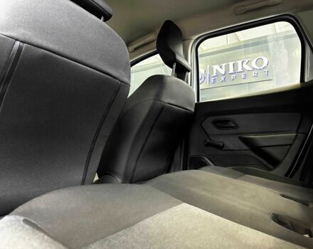 Белый Рено Дастер, объемом двигателя 1.5 л и пробегом 181 тыс. км за 14000 $, фото 19 на Automoto.ua