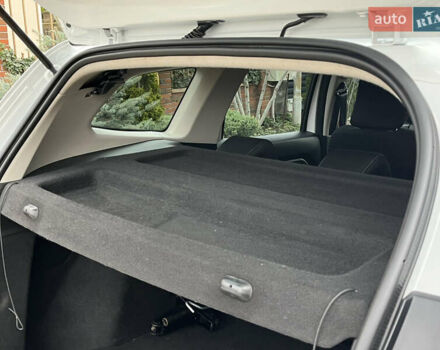 Білий Рено Дастер, об'ємом двигуна 1.46 л та пробігом 92 тис. км за 16900 $, фото 64 на Automoto.ua