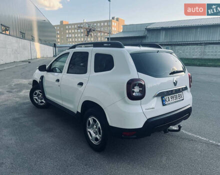 Білий Рено Дастер, об'ємом двигуна 1.6 л та пробігом 128 тис. км за 11000 $, фото 7 на Automoto.ua