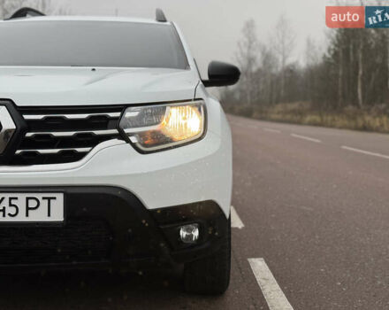 Білий Рено Дастер, об'ємом двигуна 1.46 л та пробігом 150 тис. км за 18200 $, фото 9 на Automoto.ua