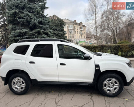 Белый Рено Дастер, объемом двигателя 1.46 л и пробегом 130 тыс. км за 14900 $, фото 4 на Automoto.ua