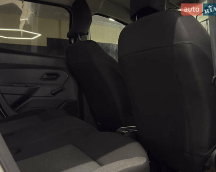 Белый Рено Дастер, объемом двигателя 1.46 л и пробегом 140 тыс. км за 17299 $, фото 23 на Automoto.ua