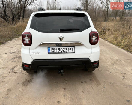 Белый Рено Дастер, объемом двигателя 1.6 л и пробегом 75 тыс. км за 12999 $, фото 4 на Automoto.ua
