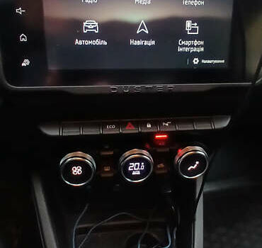 Белый Рено Дастер, объемом двигателя 1.6 л и пробегом 33 тыс. км за 16200 $, фото 23 на Automoto.ua