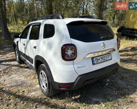 Белый Рено Дастер, объемом двигателя 1.5 л и пробегом 75 тыс. км за 13500 $, фото 7 на Automoto.ua