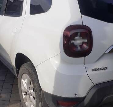 Белый Рено Дастер, объемом двигателя 1.6 л и пробегом 24 тыс. км за 17500 $, фото 11 на Automoto.ua