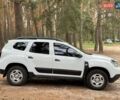 Белый Рено Дастер, объемом двигателя 1.46 л и пробегом 49 тыс. км за 17900 $, фото 4 на Automoto.ua