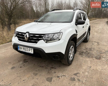 Белый Рено Дастер, объемом двигателя 1.6 л и пробегом 75 тыс. км за 12999 $, фото 2 на Automoto.ua