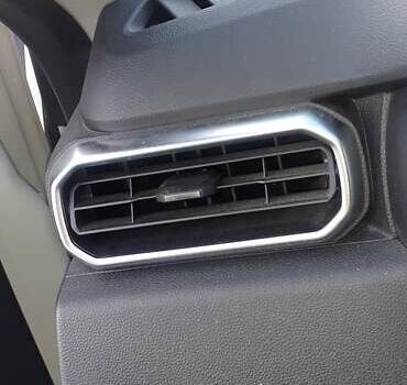 Белый Рено Дастер, объемом двигателя 1.6 л и пробегом 24 тыс. км за 17500 $, фото 1 на Automoto.ua