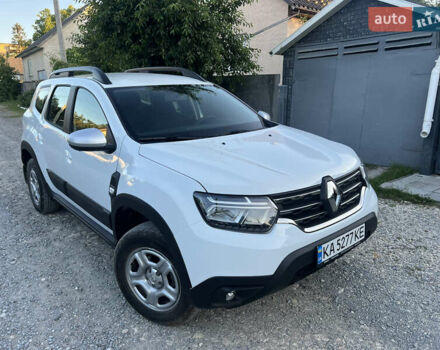 Белый Рено Дастер, объемом двигателя 1.6 л и пробегом 5 тыс. км за 16900 $, фото 3 на Automoto.ua