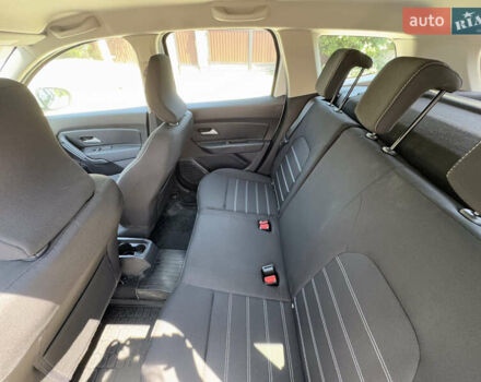 Білий Рено Дастер, об'ємом двигуна 1.6 л та пробігом 5 тис. км за 16900 $, фото 6 на Automoto.ua