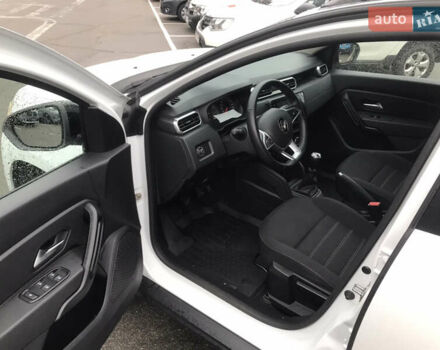 Білий Рено Дастер, об'ємом двигуна 1.5 л та пробігом 20 тис. км за 17300 $, фото 10 на Automoto.ua