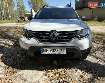 Белый Рено Дастер, объемом двигателя 1.5 л и пробегом 75 тыс. км за 13500 $, фото 3 на Automoto.ua