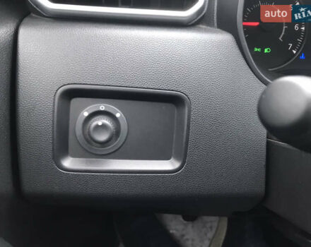 Білий Рено Дастер, об'ємом двигуна 1.5 л та пробігом 20 тис. км за 17300 $, фото 12 на Automoto.ua