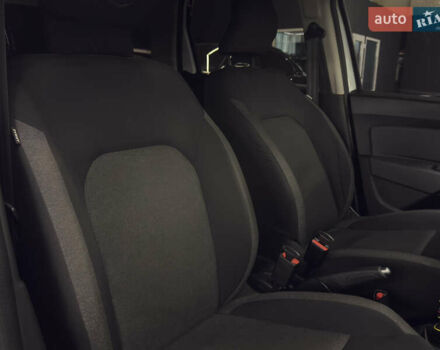 Белый Рено Дастер, объемом двигателя 1.46 л и пробегом 140 тыс. км за 17299 $, фото 18 на Automoto.ua