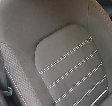 Белый Рено Дастер, объемом двигателя 1.6 л и пробегом 33 тыс. км за 16200 $, фото 30 на Automoto.ua