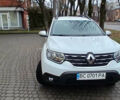 Белый Рено Дастер, объемом двигателя 1.6 л и пробегом 33 тыс. км за 16200 $, фото 1 на Automoto.ua