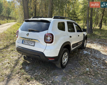 Белый Рено Дастер, объемом двигателя 1.5 л и пробегом 75 тыс. км за 13500 $, фото 5 на Automoto.ua