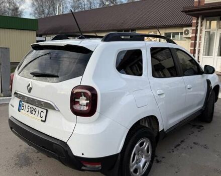 Белый Рено Дастер, объемом двигателя 1.6 л и пробегом 32 тыс. км за 18000 $, фото 2 на Automoto.ua