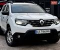 Белый Рено Дастер, объемом двигателя 1.6 л и пробегом 22 тыс. км за 17800 $, фото 1 на Automoto.ua