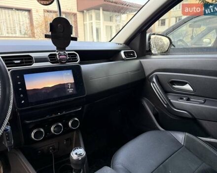 Белый Рено Дастер, объемом двигателя 1.6 л и пробегом 32 тыс. км за 18000 $, фото 5 на Automoto.ua