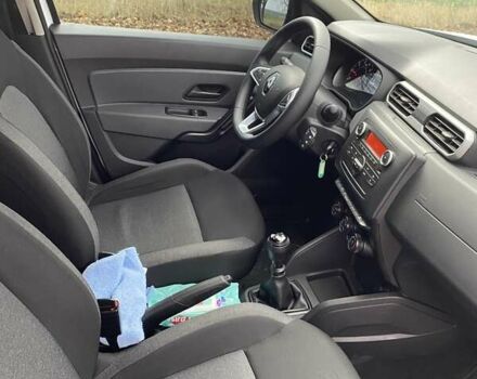 Белый Рено Дастер, объемом двигателя 1.5 л и пробегом 68 тыс. км за 19100 $, фото 4 на Automoto.ua