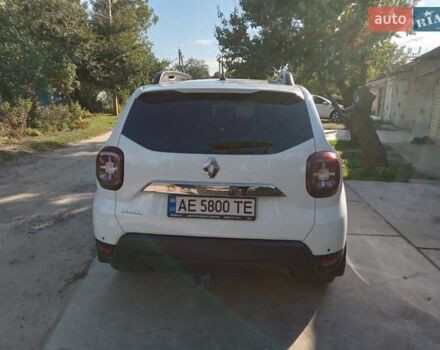 Белый Рено Дастер, объемом двигателя 1.6 л и пробегом 126 тыс. км за 16700 $, фото 2 на Automoto.ua