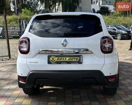 Белый Рено Дастер, объемом двигателя 1.46 л и пробегом 47 тыс. км за 21750 $, фото 4 на Automoto.ua