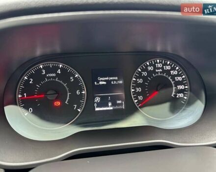 Белый Рено Дастер, объемом двигателя 1.5 л и пробегом 42 тыс. км за 20000 $, фото 14 на Automoto.ua