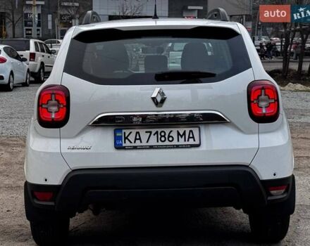 Белый Рено Дастер, объемом двигателя 1.6 л и пробегом 22 тыс. км за 17800 $, фото 5 на Automoto.ua