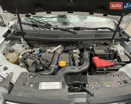 Белый Рено Дастер, объемом двигателя 1.5 л и пробегом 68 тыс. км за 19100 $, фото 9 на Automoto.ua