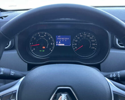 Белый Рено Дастер, объемом двигателя 1.6 л и пробегом 17 тыс. км за 17800 $, фото 19 на Automoto.ua