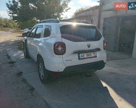 Белый Рено Дастер, объемом двигателя 1.6 л и пробегом 126 тыс. км за 16700 $, фото 1 на Automoto.ua
