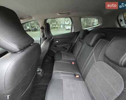 Білий Рено Дастер, об'ємом двигуна 1.46 л та пробігом 31 тис. км за 21300 $, фото 7 на Automoto.ua