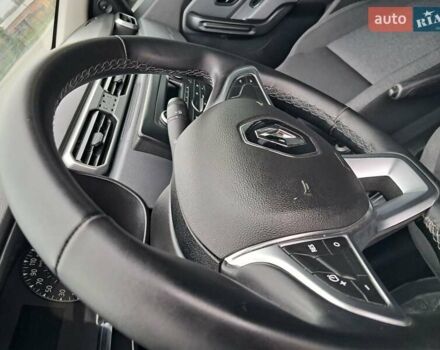 Белый Рено Дастер, объемом двигателя 1.5 л и пробегом 16 тыс. км за 16800 $, фото 7 на Automoto.ua