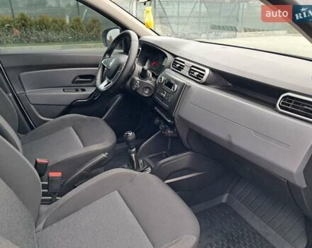 Белый Рено Дастер, объемом двигателя 1.5 л и пробегом 16 тыс. км за 16800 $, фото 26 на Automoto.ua