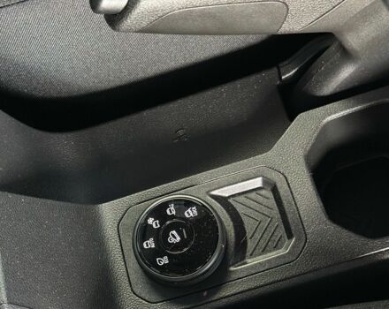 Белый Рено Дастер, объемом двигателя 0 л и пробегом 0 тыс. км за 26732 $, фото 10 на Automoto.ua