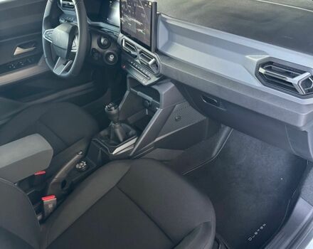 Белый Рено Дастер, объемом двигателя 0 л и пробегом 0 тыс. км за 26732 $, фото 4 на Automoto.ua