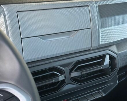 Белый Рено Дастер, объемом двигателя 0 л и пробегом 0 тыс. км за 23109 $, фото 6 на Automoto.ua