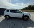 Белый Рено Дастер, объемом двигателя 1.6 л и пробегом 50 тыс. км за 15590 $, фото 5 на Automoto.ua